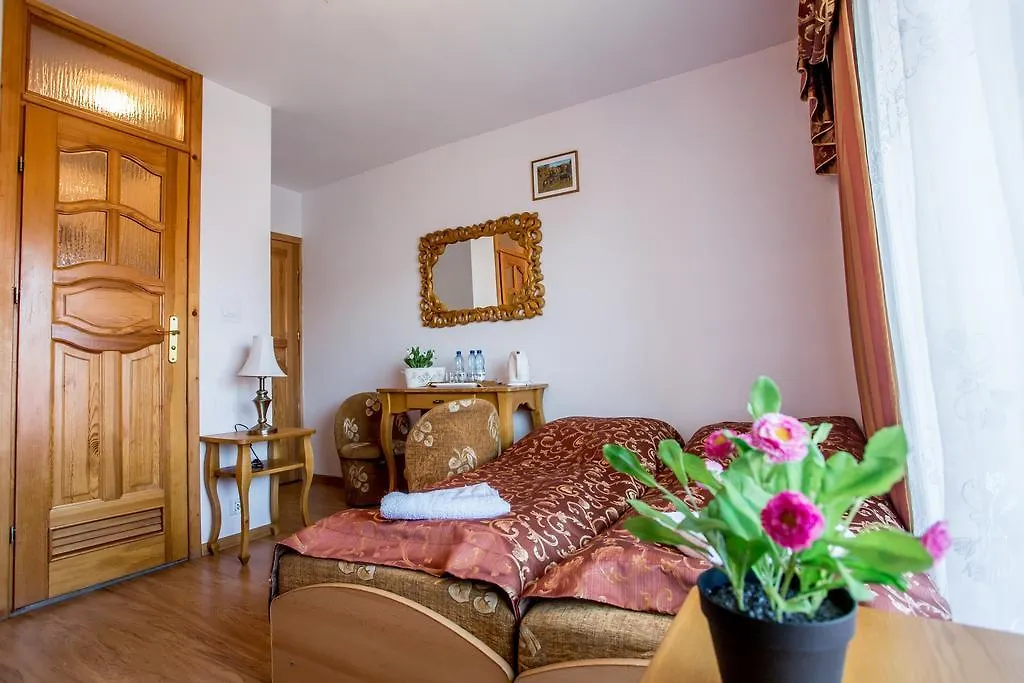 Resort Pod Modrzewiami Guest House Zakopane Poland